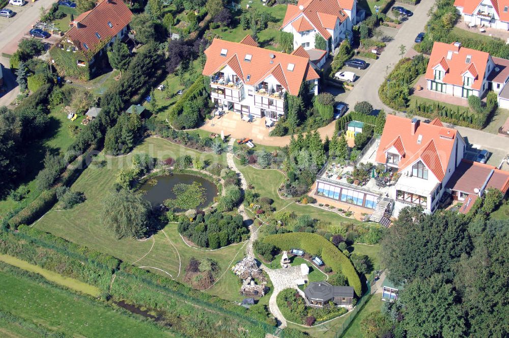 Aerial photograph Graal-Müritz - Blick auf das Wohngebiet Koppenheide der HAWO Bauträger KG in unmittelbarer Strandnähe im Ostseeheilbad Graal-Müritz.