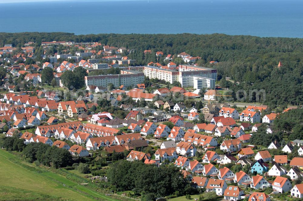 Graal-Müritz from above - Blick auf das Wohngebiet Koppenheide der HAWO Bauträger KG in unmittelbarer Strandnähe im Ostseeheilbad Graal-Müritz.