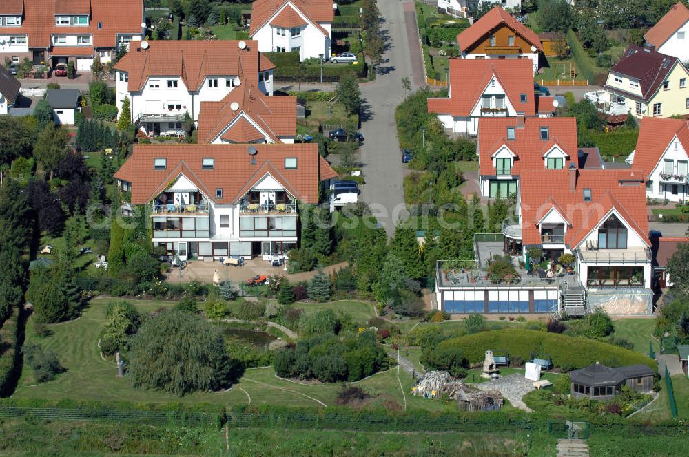 Aerial photograph Graal-Müritz - Blick auf das Wohngebiet Koppenheide der HAWO Bauträger KG in unmittelbarer Strandnähe im Ostseeheilbad Graal-Müritz.