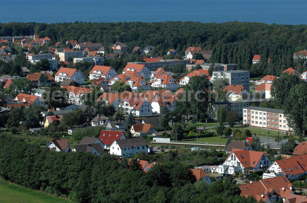 Graal-Müritz from above - Blick auf das Wohngebiet Koppenheide der HAWO Bauträger KG in unmittelbarer Strandnähe im Ostseeheilbad Graal-Müritz.