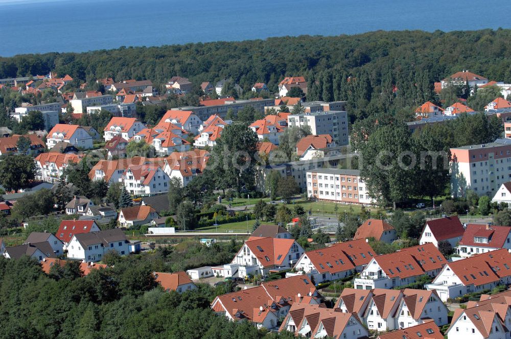 Graal-Müritz from the bird's eye view: Blick auf das Wohngebiet Koppenheide der HAWO Bauträger KG in unmittelbarer Strandnähe im Ostseeheilbad Graal-Müritz.