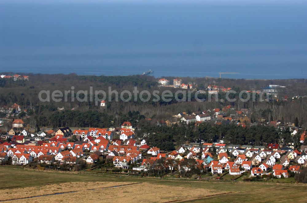 Aerial photograph Graal-Müritz - Blick auf das Wohngebiet Koppenheide der HAWO Bauträger KG in unmittelbarer Strandnähe im Ostseeheilbad Graal-Müritz.