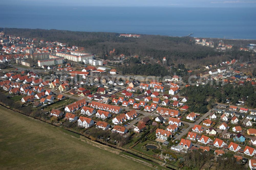 Graal-Müritz from above - Blick auf das Wohngebiet Koppenheide der HAWO Bauträger KG in unmittelbarer Strandnähe im Ostseeheilbad Graal-Müritz.