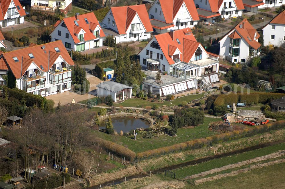 Graal-Müritz from the bird's eye view: Blick auf das Wohngebiet Koppenheide der HAWO Bauträger KG in unmittelbarer Strandnähe im Ostseeheilbad Graal-Müritz.