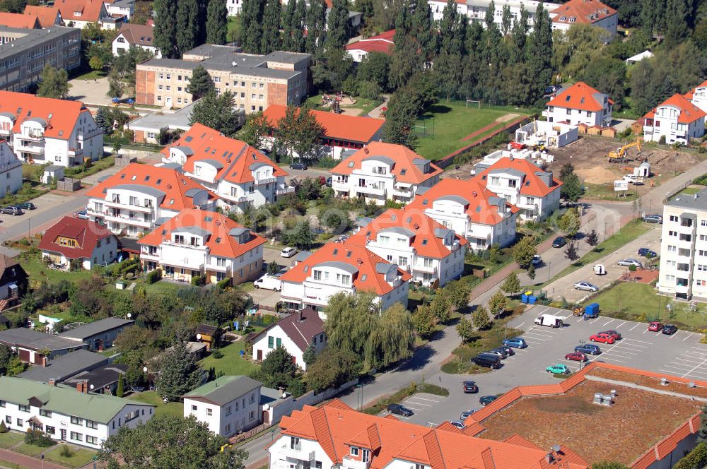 Aerial image Graal-Müritz - Blick auf das Wohngebiet der HAWO Bauträger KG am Lerchenweg in unmittelbarer Strandnähe im Ostseeheilbad Graal-Müritz.