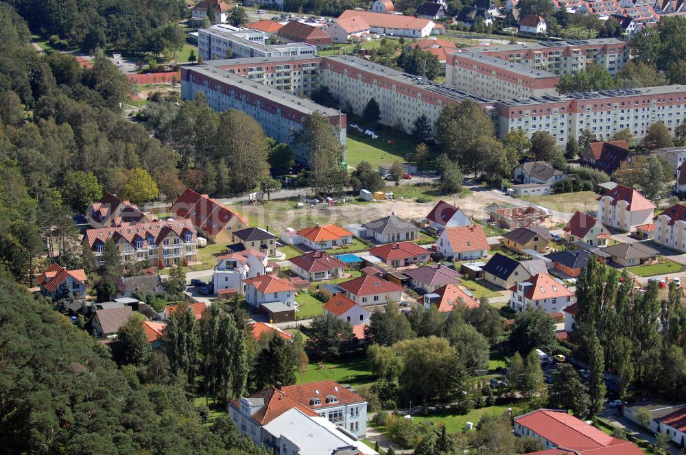 Aerial image Graal-Müritz - Blick auf das Wohngebiet der HAWO Bauträger KG am Lerchenweg in unmittelbarer Strandnähe im Ostseeheilbad Graal-Müritz.