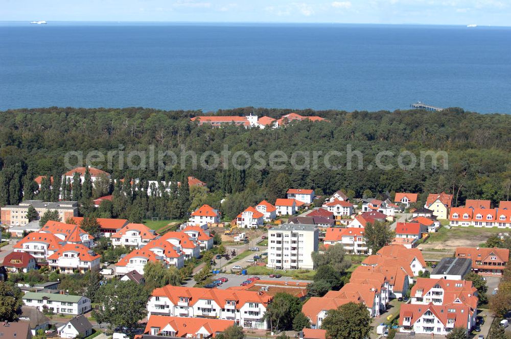 Graal-Müritz from above - Blick auf das Wohngebiet der HAWO Bauträger KG am Lerchenweg in unmittelbarer Strandnähe im Ostseeheilbad Graal-Müritz.