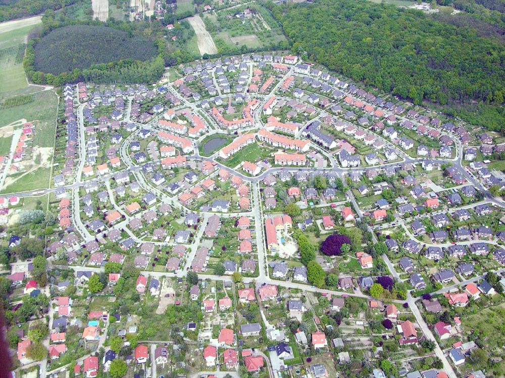 Aerial image Potsdam / BRB - Blick auf das Wohnneubaugebiet in Potsdam-Eiche.