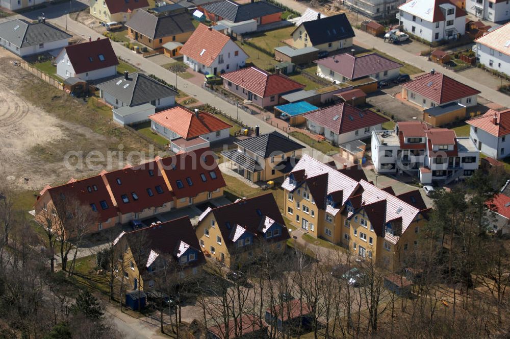 Graal-Müritz from the bird's eye view: Blick auf das Wohngebiet der HAWO Bauträger KG Zur Eselswiese in unmittelbarer Strandnähe im Ostseeheilbad Graal-Müritz.