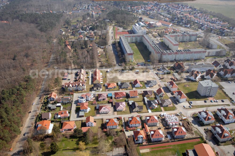 Aerial image Graal-Müritz - Blick auf das Wohngebiet der HAWO Bauträger KG Zur Eselswiese in unmittelbarer Strandnähe im Ostseeheilbad Graal-Müritz.