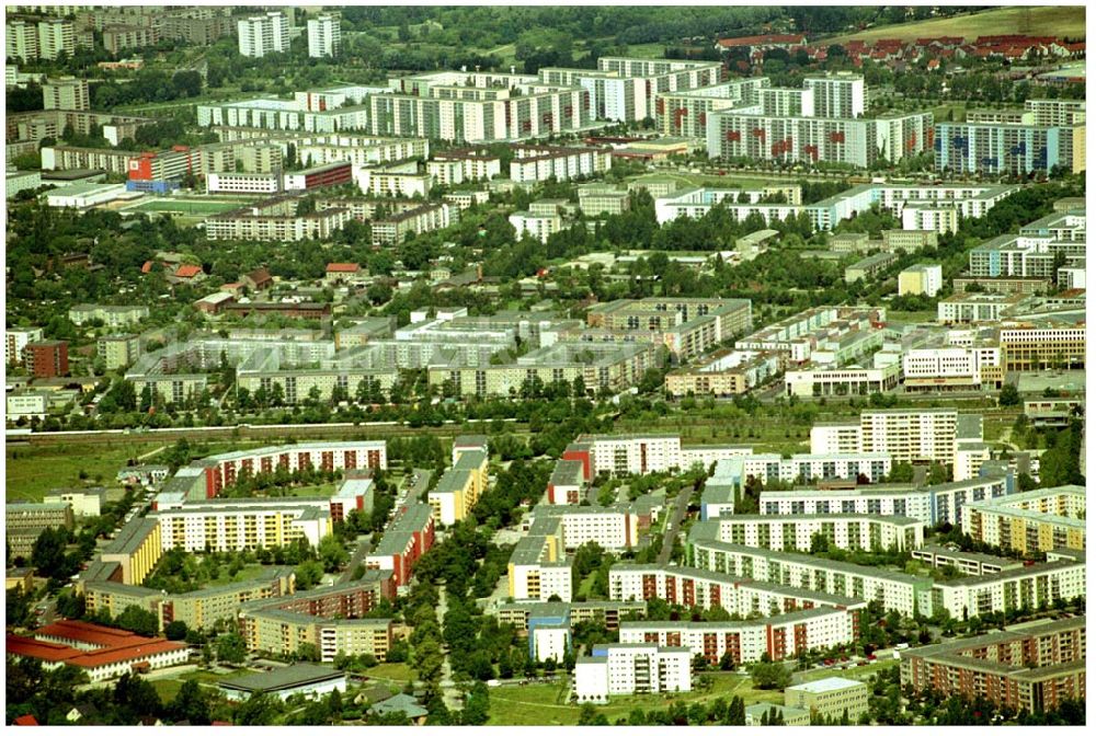 Aerial image Berlin - Hellersdorf - Stadtübersichten von den Wohnneubaugebieten in Berlin - Hellersdorf am Stadtteilzentrum Hellersdorf Helle Mitte.