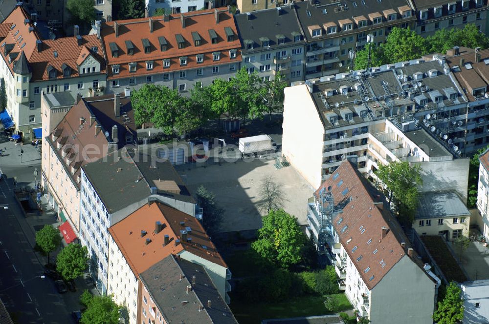 Aerial image München - Baustelle des Wohnneubaugebietes an der Implerstrasse / Thalkirchnerstrasse in München - Sendling. Ein Projekt der Concept Bau - Premier GmbH.