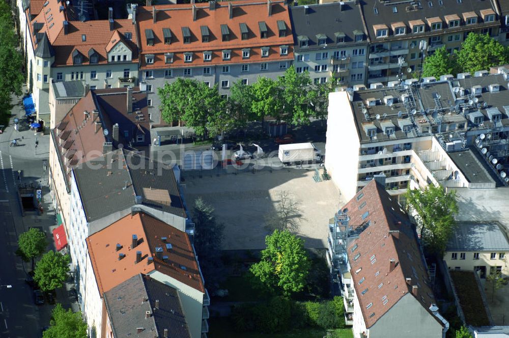 Aerial photograph München - Baustelle des Wohnneubaugebietes an der Implerstrasse / Thalkirchnerstrasse in München - Sendling. Ein Projekt der Concept Bau - Premier GmbH.