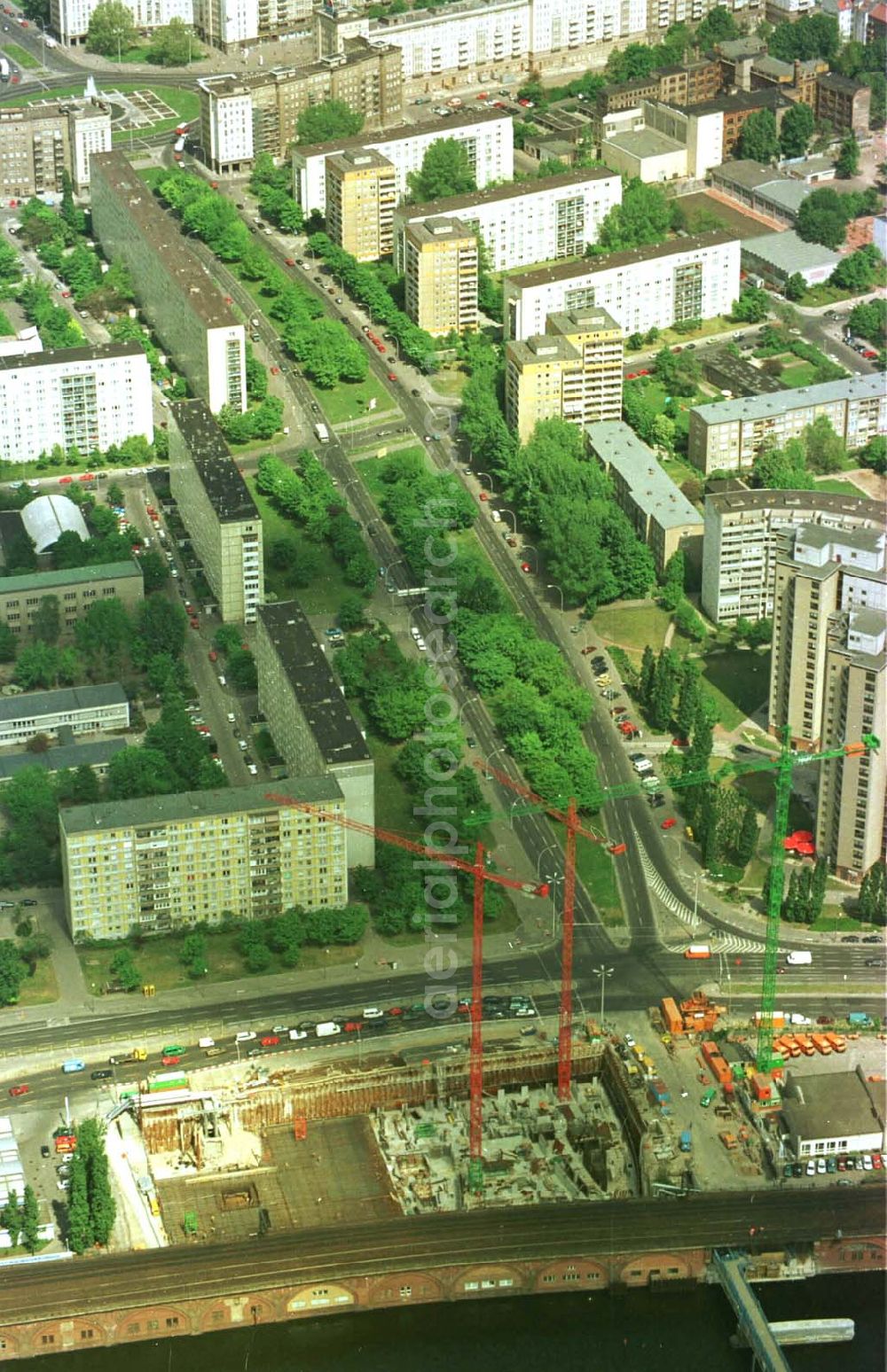 Berlin from the bird's eye view: 23.06.94 Wohnneubausiedlung in Berlin-Marzahn