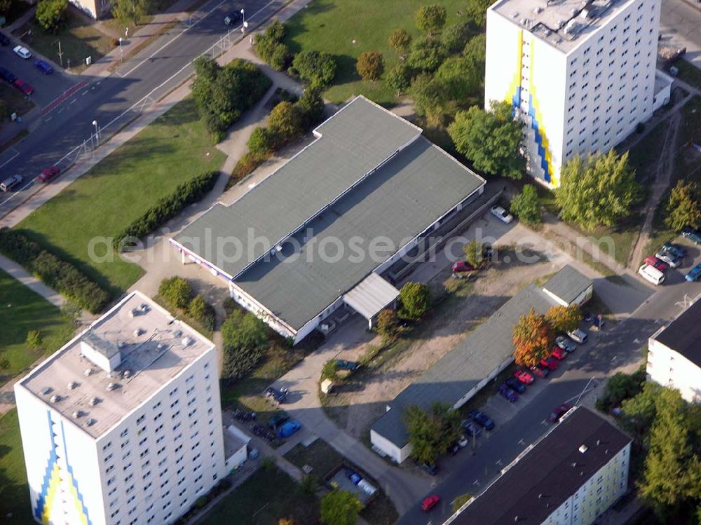 Aerial image Hennigsdorf - 05.10.2004 Wohnparadies Hennigsdorf in der Fontanestr.91, 16761 Hennigsdorf der Firmengruppe Bozkurt.