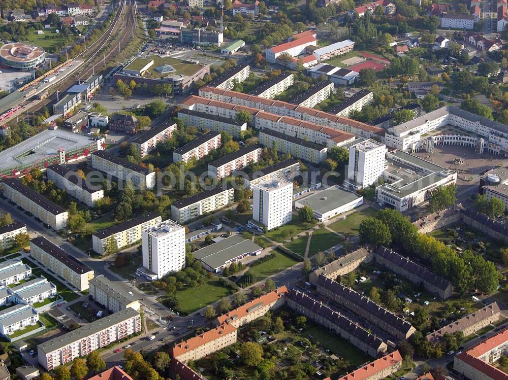 Hennigsdorf from above - 05.10.2004 Wohnparadies Hennigsdorf in der Fontanestr.91, 16761 Hennigsdorf der Firmengruppe Bozkurt.