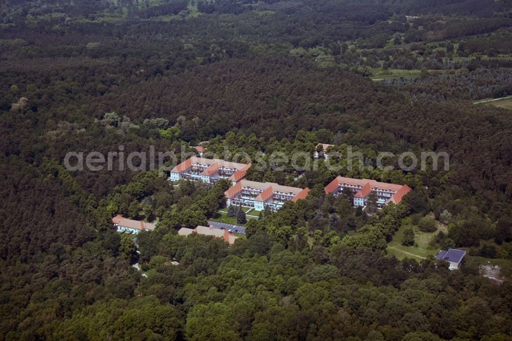 Berlin from the bird's eye view: The listed buildings of architect Ludwig Hoffman of the former Hospital of the book have been converted into residential park Allees des Chateaux