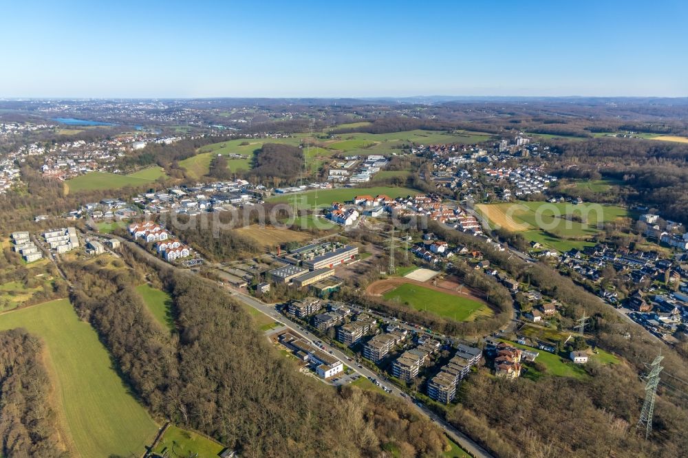 Aerial image Hattingen - Residential area of the multi-family house settlement - Wohnpark Hoelter Busch with a new building of a kindergarten in Hattingen at Ruhrgebiet in the state North Rhine-Westphalia, Germany