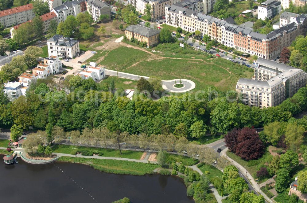 Aerial photograph Chemnitz - Blick auf das Wohngebiet an der Salzstraße / Abteiweg in 09113 Chemnitz. Der Wohnpark Am Schloßteich ist ein Entwicklungegebiet der HVB Immobilien AG in Sachsen. View of the residential area at the Salt Road / Abteiweg in 09113 Chemnitz. The residential park At Castle Lake is a developing area of the lung HVB Immobilien AG in Saxony.