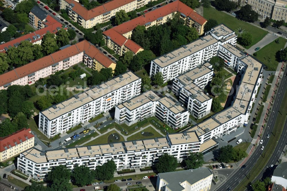 Aerial photograph Berlin - View of the residential buildings in the district of Karlshorst in Berlin