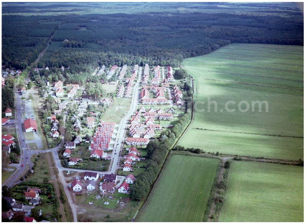 Aerial photograph Graal-Müritz / Mecklenburg Vorpommern - Wohnsiedlung der HAWO KG in Graal - Müritz Mecklenburg Vorpommern / 27.09.02