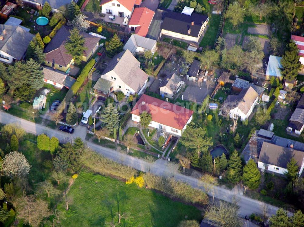 Aerial photograph Fredersdorf - Wohnsiedlung an der Hebbelstraße in Fredersdorf / BRB