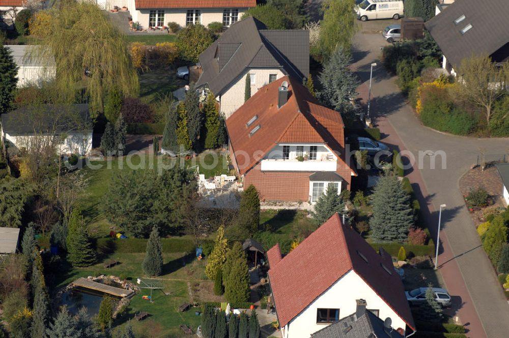 Jersleben from above - Blick auf Wohnhäuser / Einfamilienhäuser in Jersleben, Am Ringelhoch.