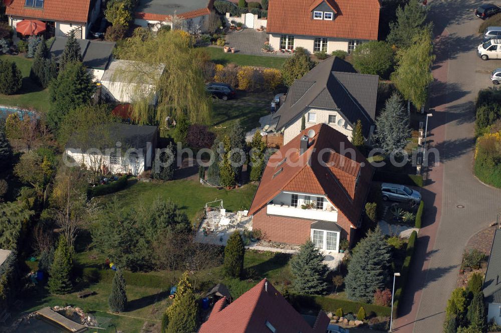 Jersleben from above - Blick auf Wohnhäuser / Einfamilienhäuser in Jersleben, Am Ringelhoch.