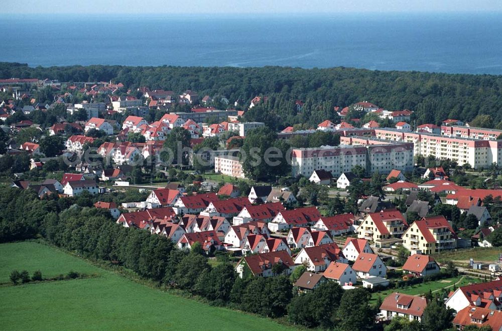 Aerial image Graal-Müritz - Wohnsiedlung Koppenheide der HAWO KG in Graal-Müritz. Kontakt: HAWO GmbH Planen u. Bauen & Co. Bauträger KG, Löwenzahnweg 3, 18181 Graal-Müritz, Phone: 038206-706 0, Fax: 038206-706 66, E-Mail: info@hawo-immobilien.com,