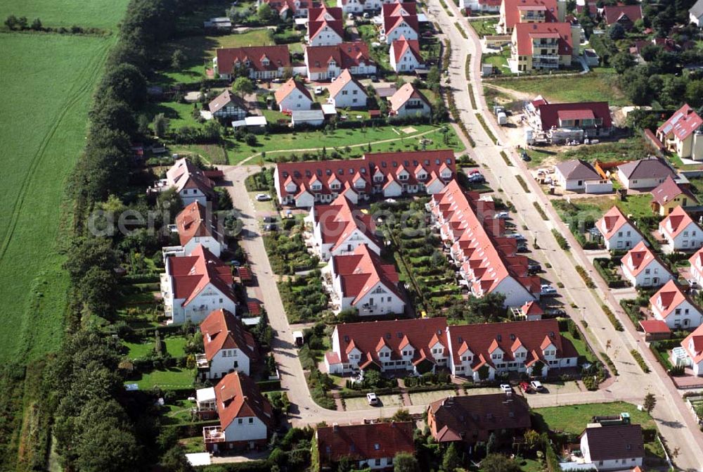 Graal-Müritz from the bird's eye view: Wohnsiedlung Koppenheide der HAWO KG in Graal-Müritz. Kontakt: HAWO GmbH Planen u. Bauen & Co. Bauträger KG, Löwenzahnweg 3, 18181 Graal-Müritz, Phone: 038206-706 0, Fax: 038206-706 66, E-Mail: info@hawo-immobilien.com,