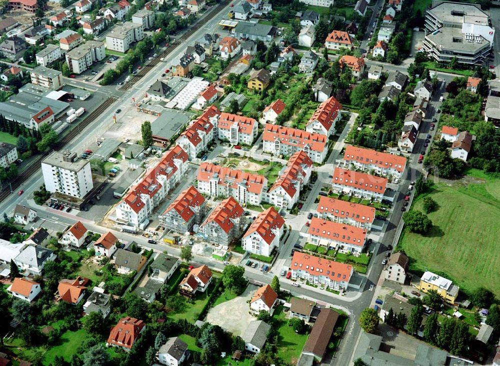 Aerial image Oberursel / Hessen - Wohnsiedlung der MÜBAU AG an der Lahnstraße in Oberursel (Nähe U-Bahnhof Lahnstraße).