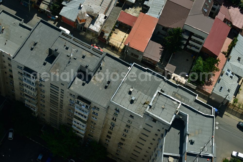 Bukarest from the bird's eye view: View the housing estate with prefab apartment buildings on the Strada Grigore Ionescu corner Maica Domnului in the capital, Bucharest, Romania