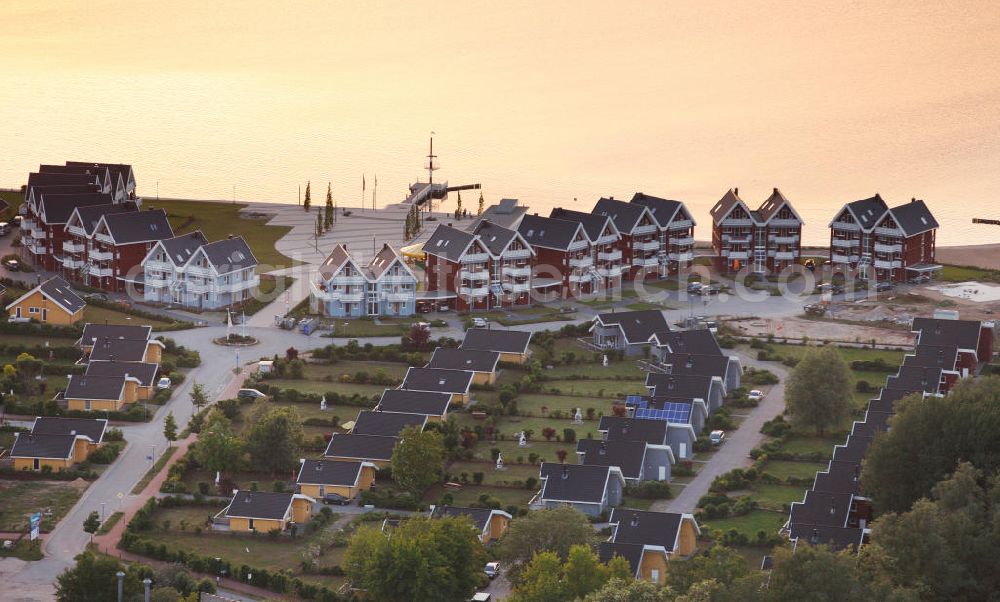 Rechlin from above - Housing estate in North Rechlin, Mecklenburg-Western Pomerania. North Rechlin lies at Claassee and at the Müritz