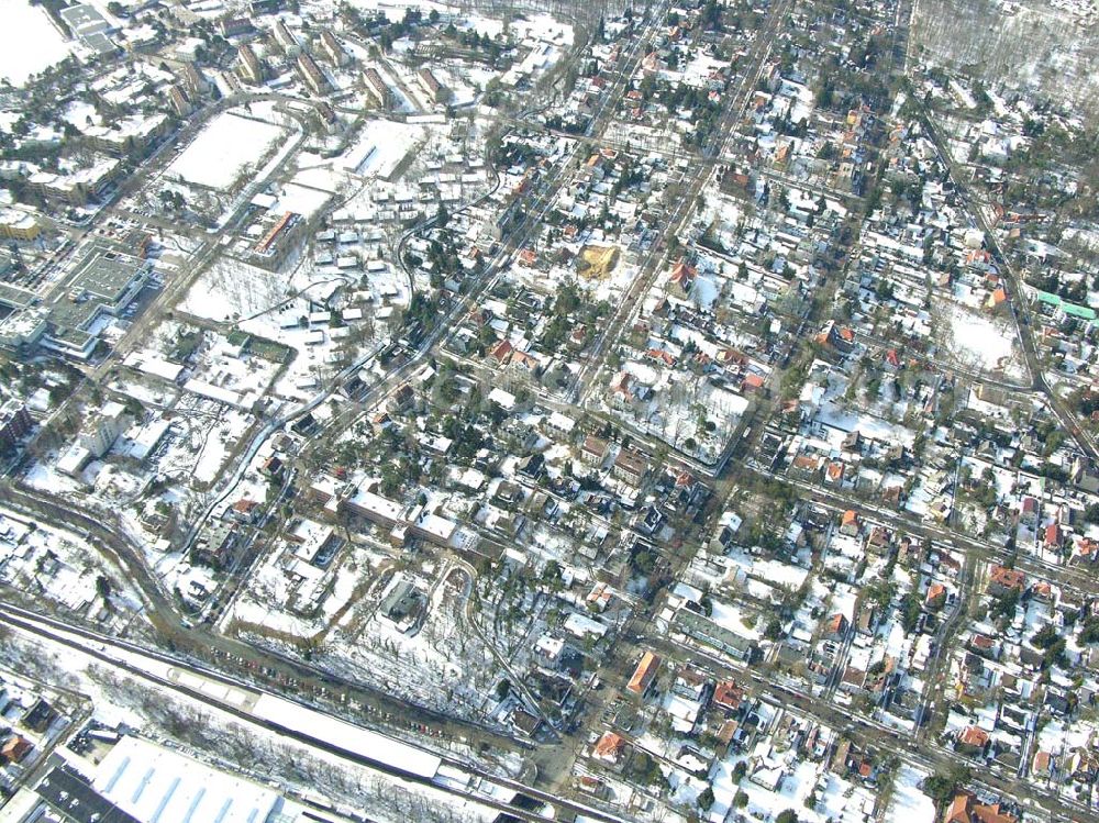 Aerial image Berlin-Reinickendorf - Berlin-Reinickendorf,10.03.2005,Wohnsiedlungsneubau der PREMIER-Deutschland GmbH, an der Bondickenstr./Nimrodstr. in Berlin-Reinickendorf