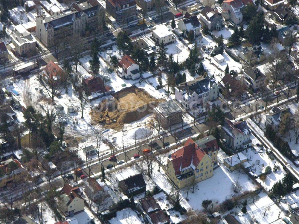 Berlin-Reinickendorf from above - Berlin-Reinickendorf,10.03.2005,Wohnsiedlungsneubau der PREMIER-Deutschland GmbH, an der Bondickenstr./Nimrodstr. in Berlin-Reinickendorf