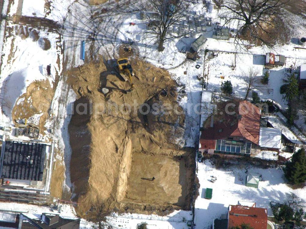 Berlin-Reinickendorf from above - Berlin-Reinickendorf,10.03.2005,Wohnsiedlungsneubau der PREMIER-Deutschland GmbH, an der Bondickenstr./Nimrodstr. in Berlin-Reinickendorf