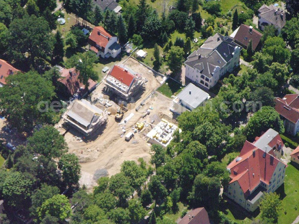 Aerial photograph Berlin - 20.06.2005 Wohnsiedlungsneubau der PREMIER-Deutschland GmbH, an der Bondickenstr./Nimrodstr. in Berlin-Reinickendorf