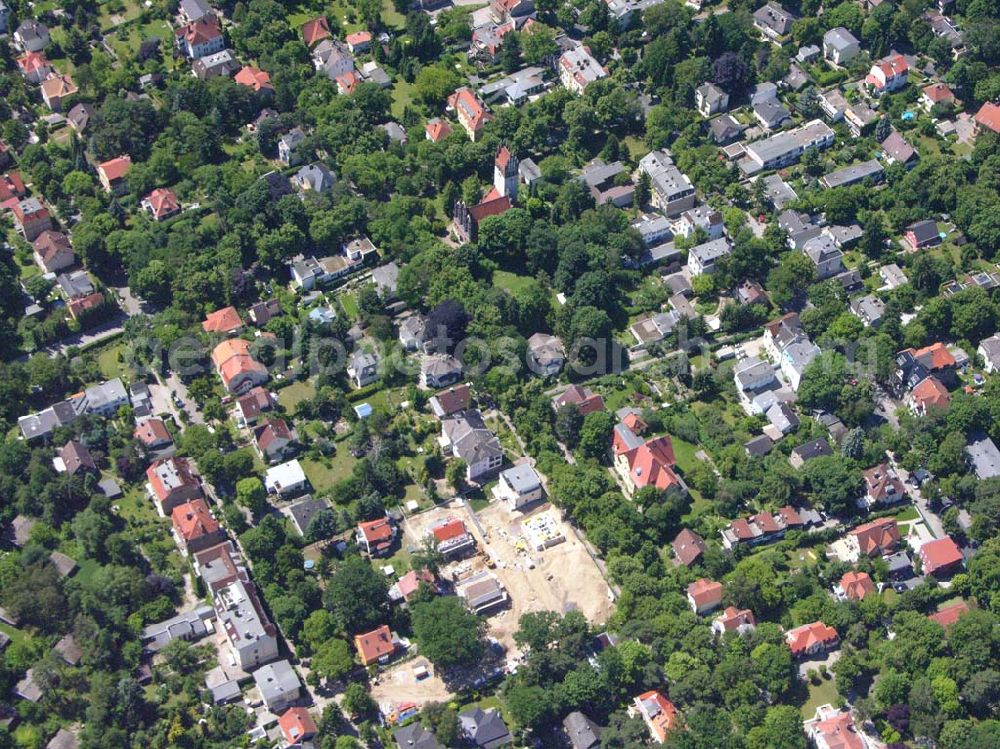 Berlin from above - Wohnsiedlungsneubau der PREMIER-Deutschland GmbH, an der Bondickenstr./Nimrodstr. in Berlin-Reinickendorf