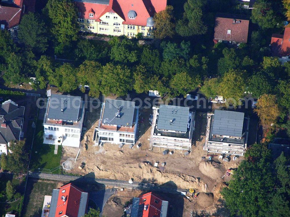 Berlin Reinickendorf from above - 05.10.2005 Berlin-Reinickendorf Wohnsiedlungsneubau der PREMIER-Deutschland GmbH, an der Bondickenstr./Nimrodstr. in Berlin-Reinickendorf