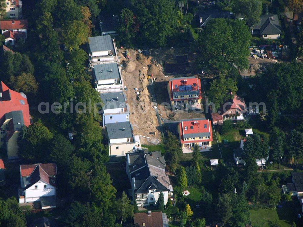 Aerial image Berlin Reinickendorf - 05.10.2005 Berlin-Reinickendorf Wohnsiedlungsneubau der PREMIER-Deutschland GmbH, an der Bondickenstr./Nimrodstr. in Berlin-Reinickendorf