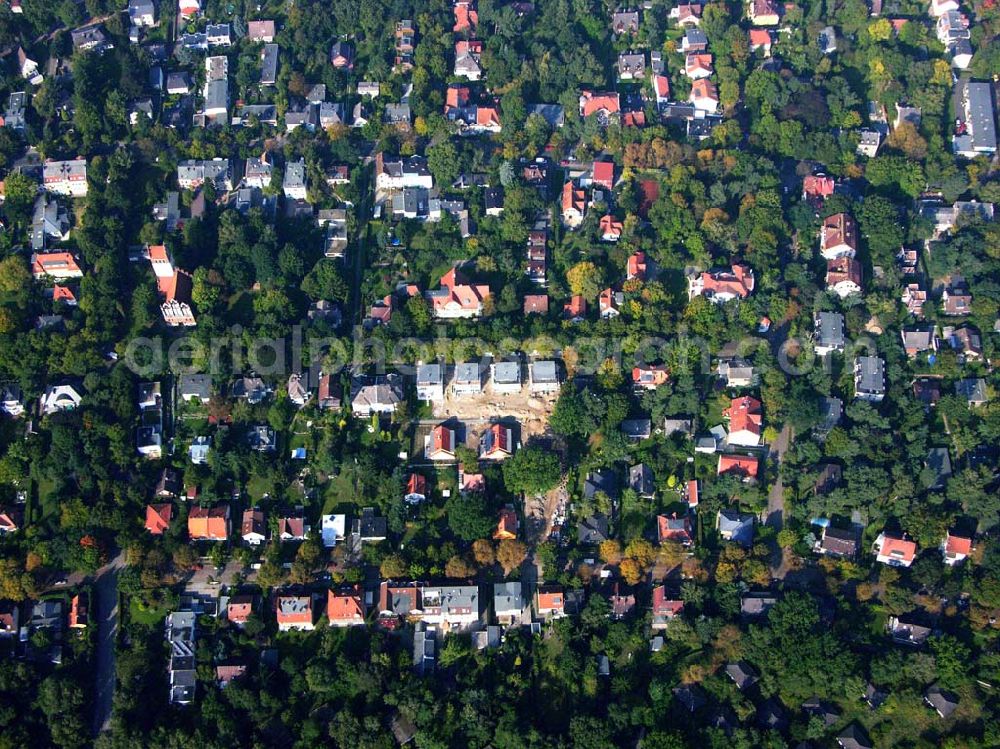 Aerial photograph Berlin Reinickendorf - 05.10.2005 Berlin-Reinickendorf Wohnsiedlungsneubau der PREMIER-Deutschland GmbH, an der Bondickenstr./Nimrodstr. in Berlin-Reinickendorf