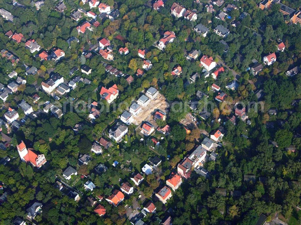 Aerial photograph Berlin Reinickendorf - 05.10.2005 Berlin-Reinickendorf Wohnsiedlungsneubau der PREMIER-Deutschland GmbH, an der Bondickenstr./Nimrodstr. in Berlin-Reinickendorf