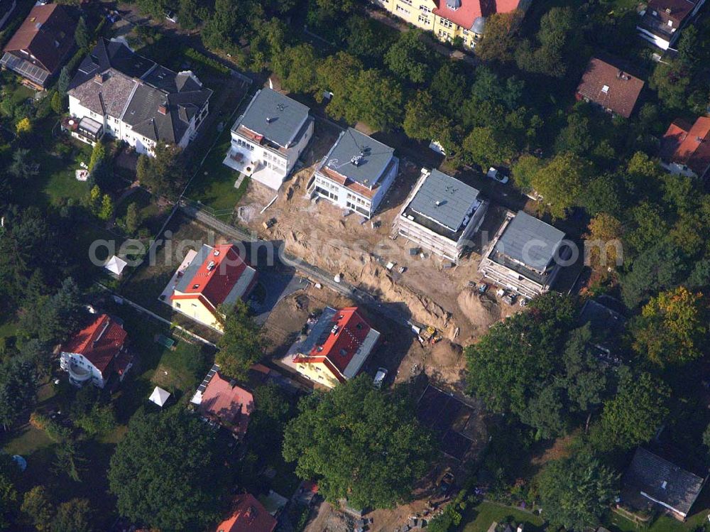 Aerial image Berlin Reinickendorf - 05.10.2005 Berlin-Reinickendorf Wohnsiedlungsneubau der PREMIER-Deutschland GmbH, an der Bondickenstr./Nimrodstr. in Berlin-Reinickendorf