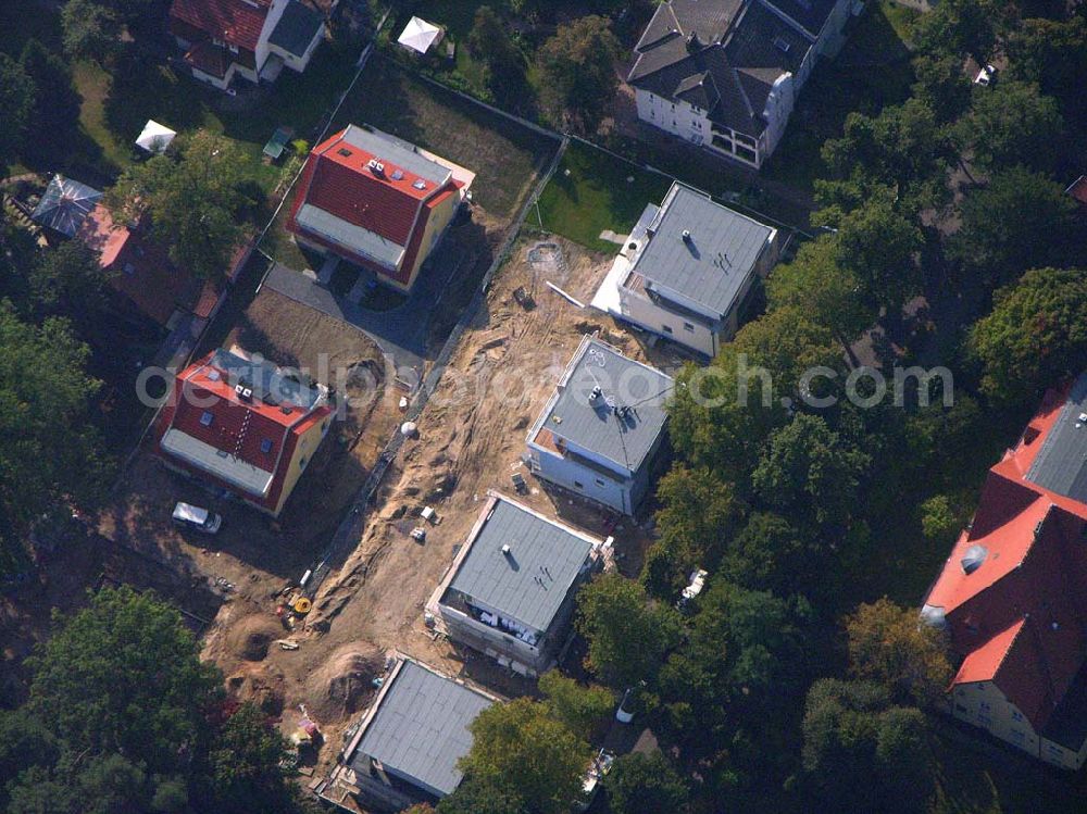 Aerial photograph Berlin Reinickendorf - 05.10.2005 Berlin-Reinickendorf Wohnsiedlungsneubau der PREMIER-Deutschland GmbH, an der Bondickenstr./Nimrodstr. in Berlin-Reinickendorf