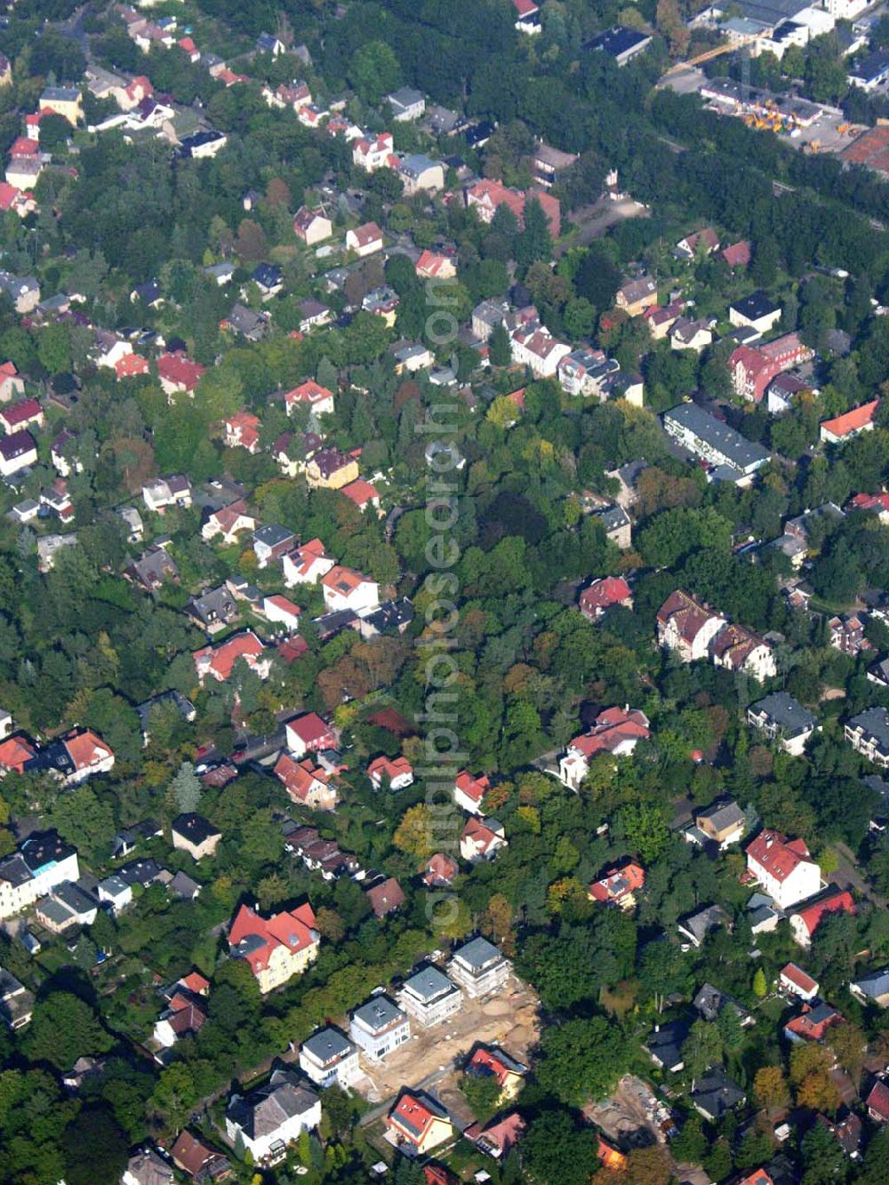 Aerial photograph Berlin Reinickendorf - 05.10.2005 Berlin-Reinickendorf Wohnsiedlungsneubau der PREMIER-Deutschland GmbH, an der Bondickenstr./Nimrodstr. in Berlin-Reinickendorf