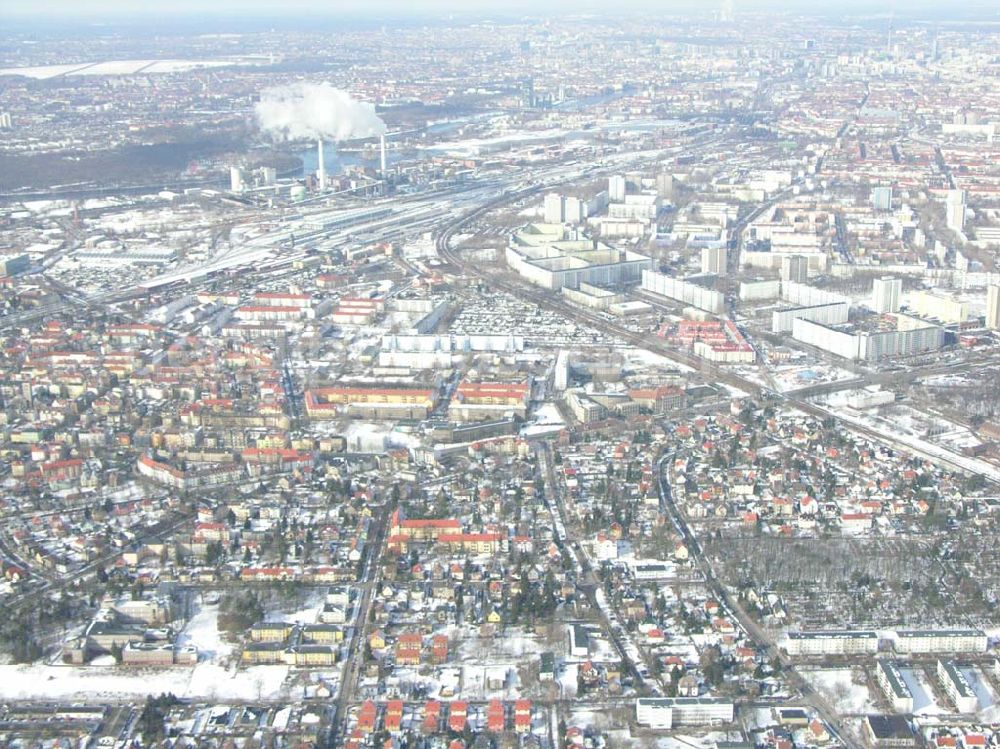 Berlin-Karlshorst from above - Berlin-Karlshorst,10.03.2005,Wohnsiedlungsneubau der PREMIER-Deutschland GmbH, an der Arberstraße in Berlin-Karlshorst