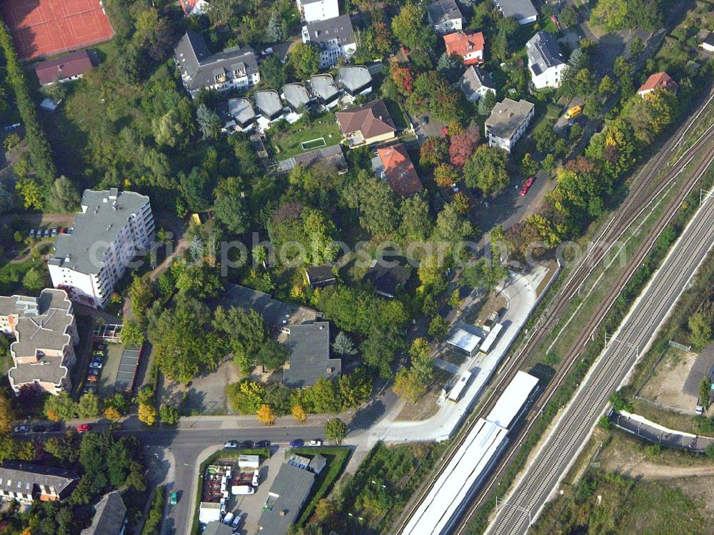 Aerial image Berlin-Lichterfelde - 05.10.2005 Berlin-Lichterfelde Planungsfläche für einen Wohnsiedlungsneubau der PREMIER-Deutschland GmbH, an der Fürstenstraße 22 a, in Berlin-Lichterfelde