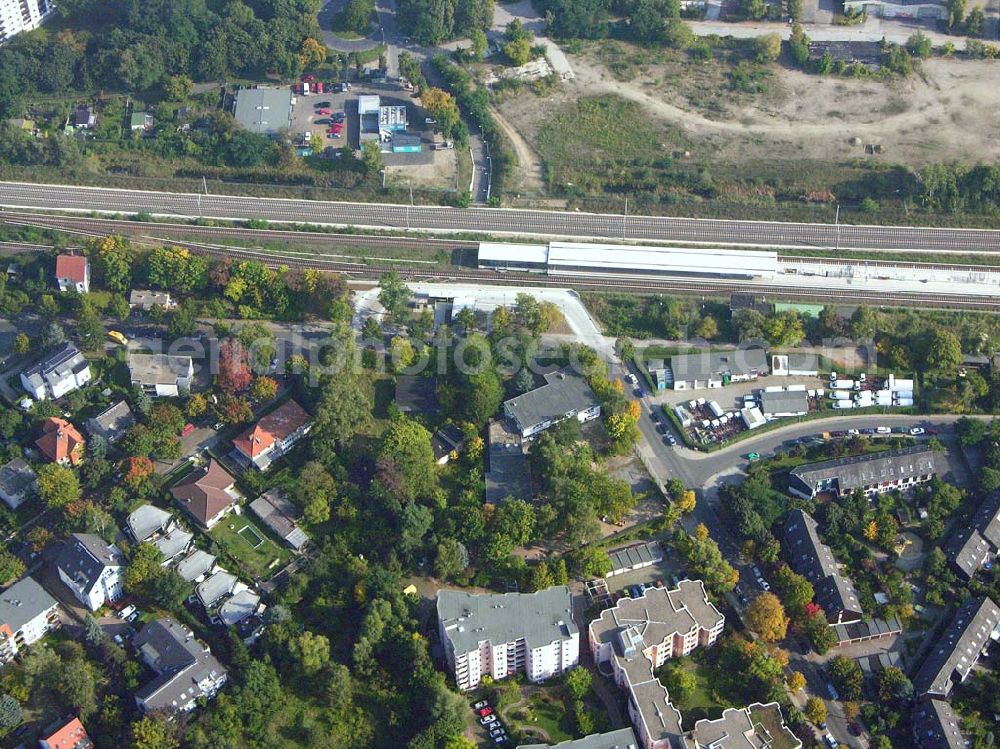 Aerial photograph Berlin-Lichterfelde - 05.10.2005 Berlin-Lichterfelde Planungsfläche für einen Wohnsiedlungsneubau der PREMIER-Deutschland GmbH, an der Fürstenstraße 22 a, in Berlin-Lichterfelde