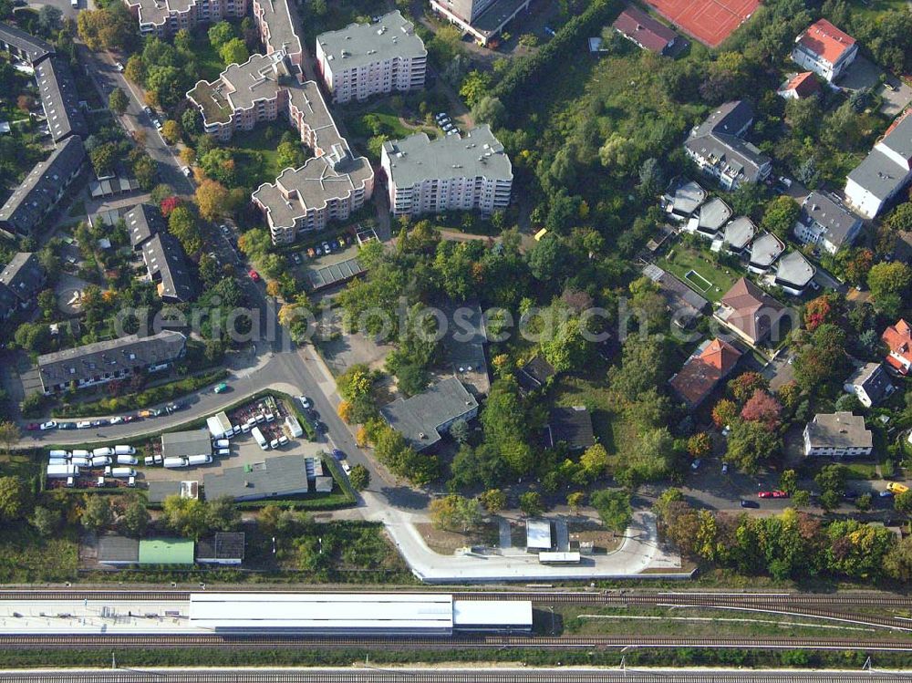 Berlin-Lichterfelde from above - 05.10.2005 Berlin-Lichterfelde Planungsfläche für einen Wohnsiedlungsneubau der PREMIER-Deutschland GmbH, an der Fürstenstraße 22 a, in Berlin-Lichterfelde