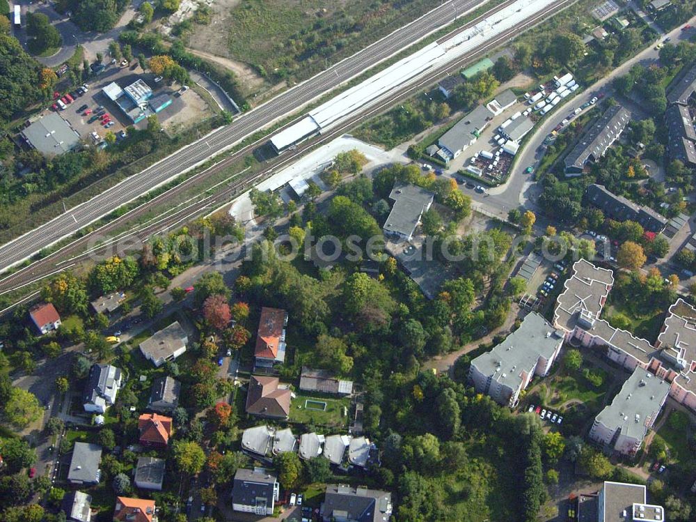 Aerial photograph Berlin-Lichterfelde - 05.10.2005 Berlin-Lichterfelde Planungsfläche für einen Wohnsiedlungsneubau der PREMIER-Deutschland GmbH, an der Fürstenstraße 22 a, in Berlin-Lichterfelde